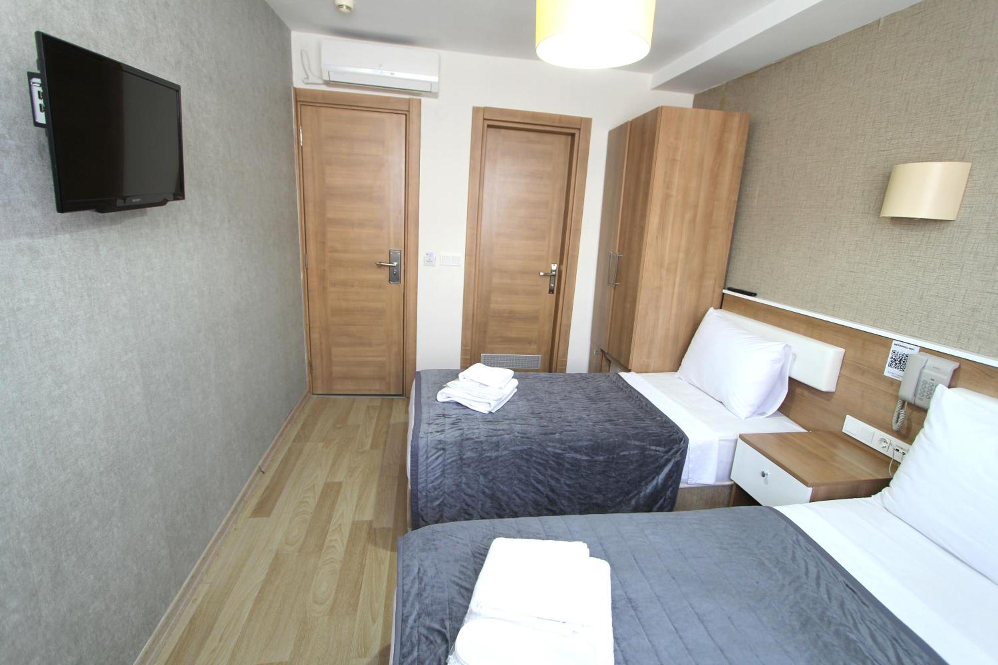 Metrohill Otel *