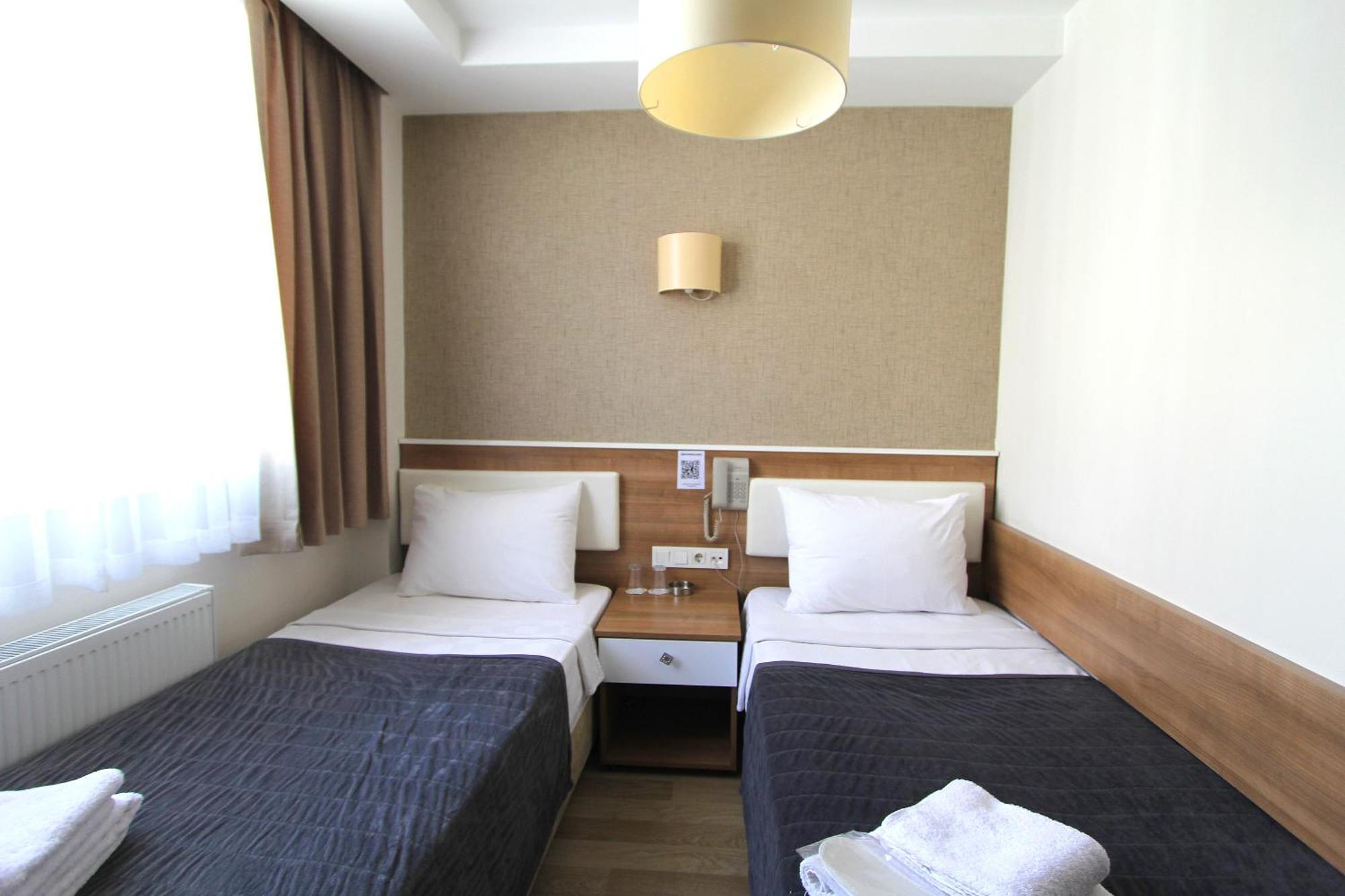 Otel Metrohill *
